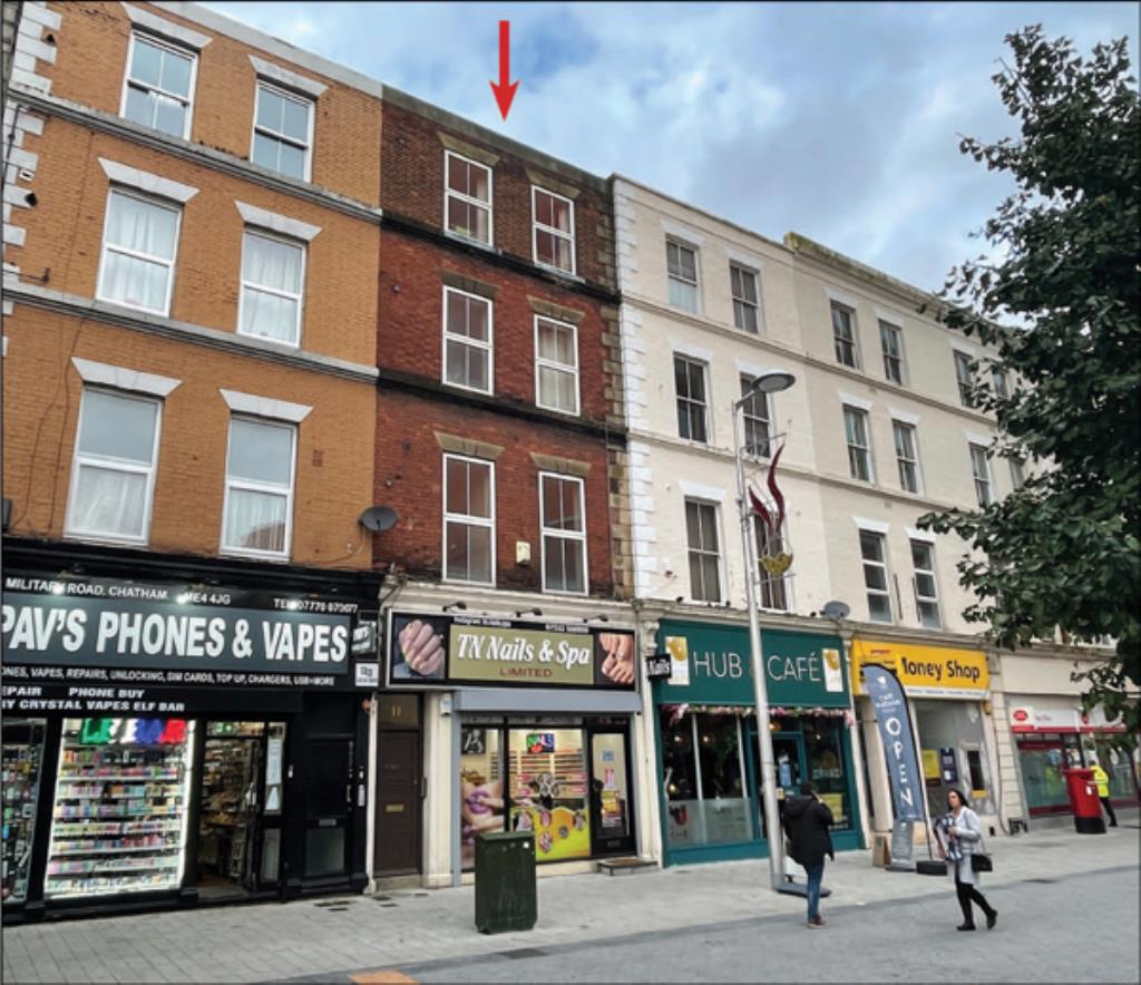 Lot: 110 - HEAD LEASEHOLD COMMERCIAL AND GROUND RENT INVESTMENT -